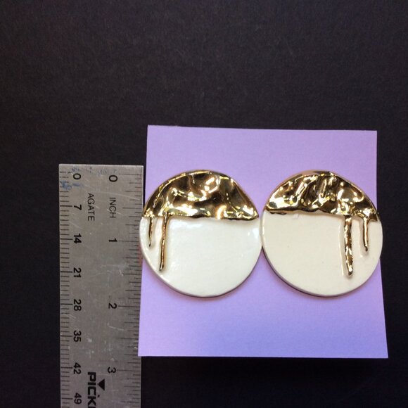 Turn up the Glam with '80s Earring Bling! 💥✨ #RetroJewelry #VintageFinds - Picture 1 of 2